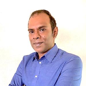 Louis  Sanjay
