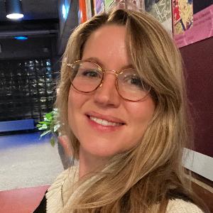 Justine Dickhoff