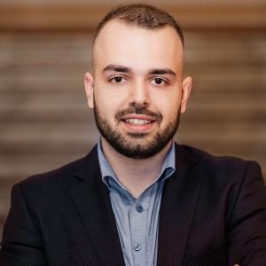 Bojan Kozomara