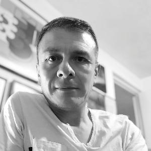 Víctor Del Castillo